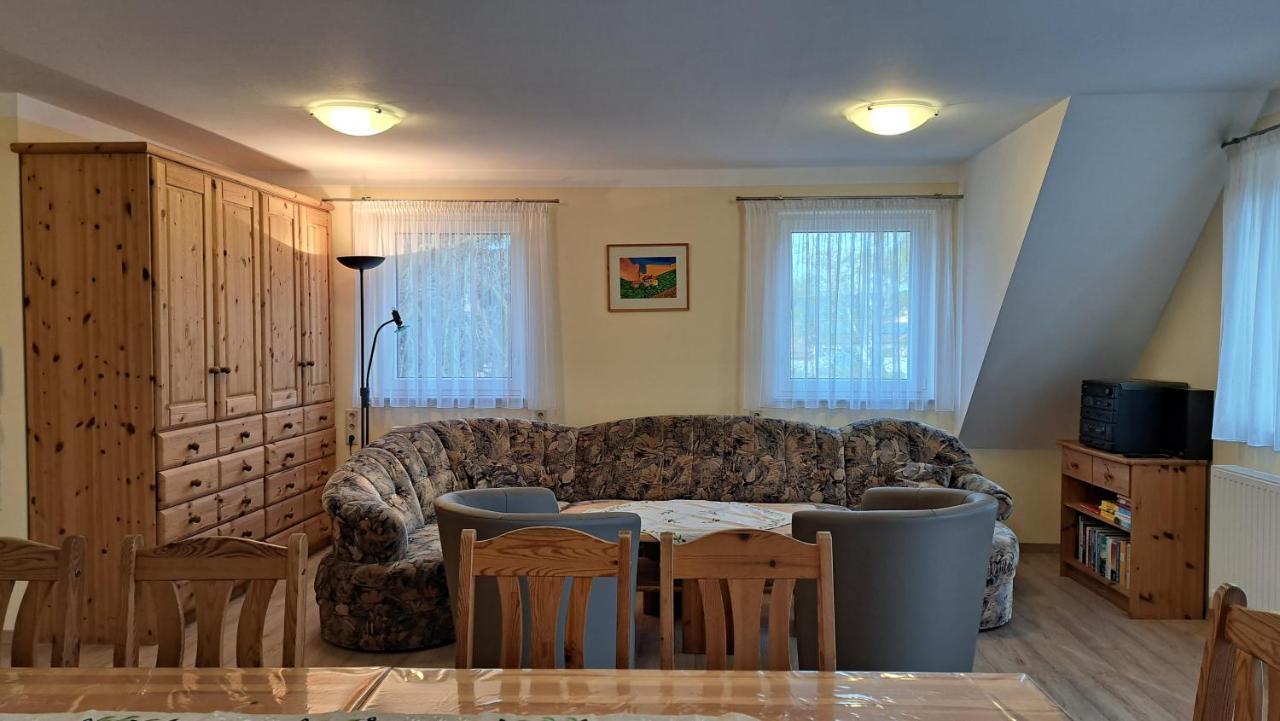Ferienobjekt Beim Steinmetzen Apartment Radebeul Exterior photo