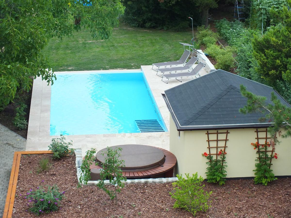 Ferienobjekt Beim Steinmetzen Apartment Radebeul Exterior photo